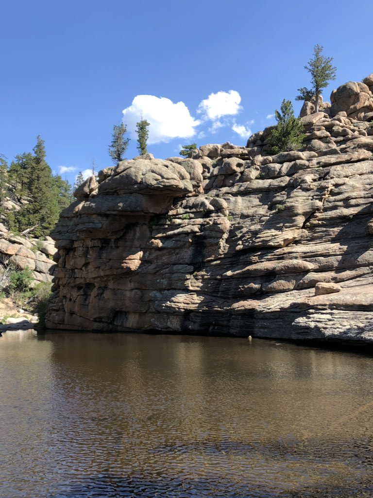 ShellyLeyden's tweet photo. Morning hike #colorado2019 https://t.co/s45Bdecq5e