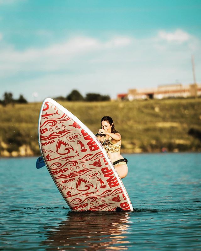 RMPaddleboard's tweet photo. Life begins at the end of your comfort zone. 
#stepoutsideyourcomfortzone #getvertical #dosomethingdifferent #getoutside #adventureisoutthere #getoffthecouch #putawayyourphone #andgoutside #havefun #play #getonthewater #summertimemagic #summertime #color… https://t.co/42iq8smEUB https://t.co/KmLYxR92Bh