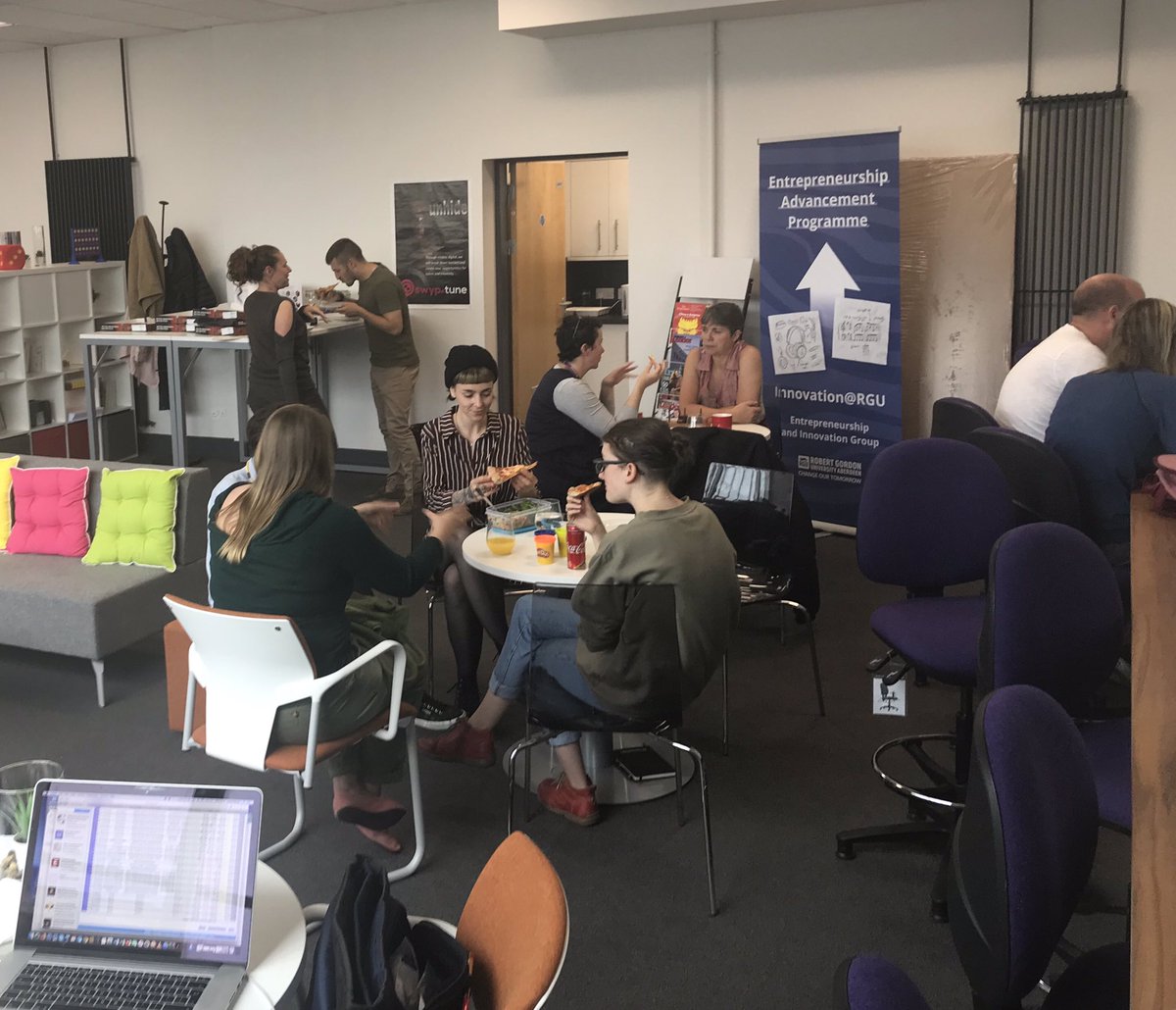 RGUInnovation's tweet photo. Great buzz today at #startupstation in @ONECodeBase TechHub. Our @RobertGordonUni startup teams meet. #creativecollision #Innovations  #entrepreneurlife https://t.co/Af085oqJuf