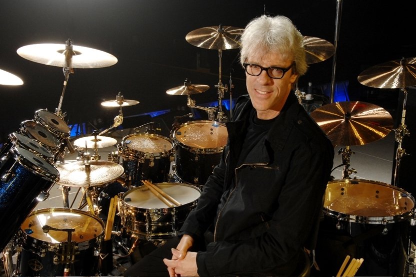 Happy Birthday to Stewart Copeland ! 