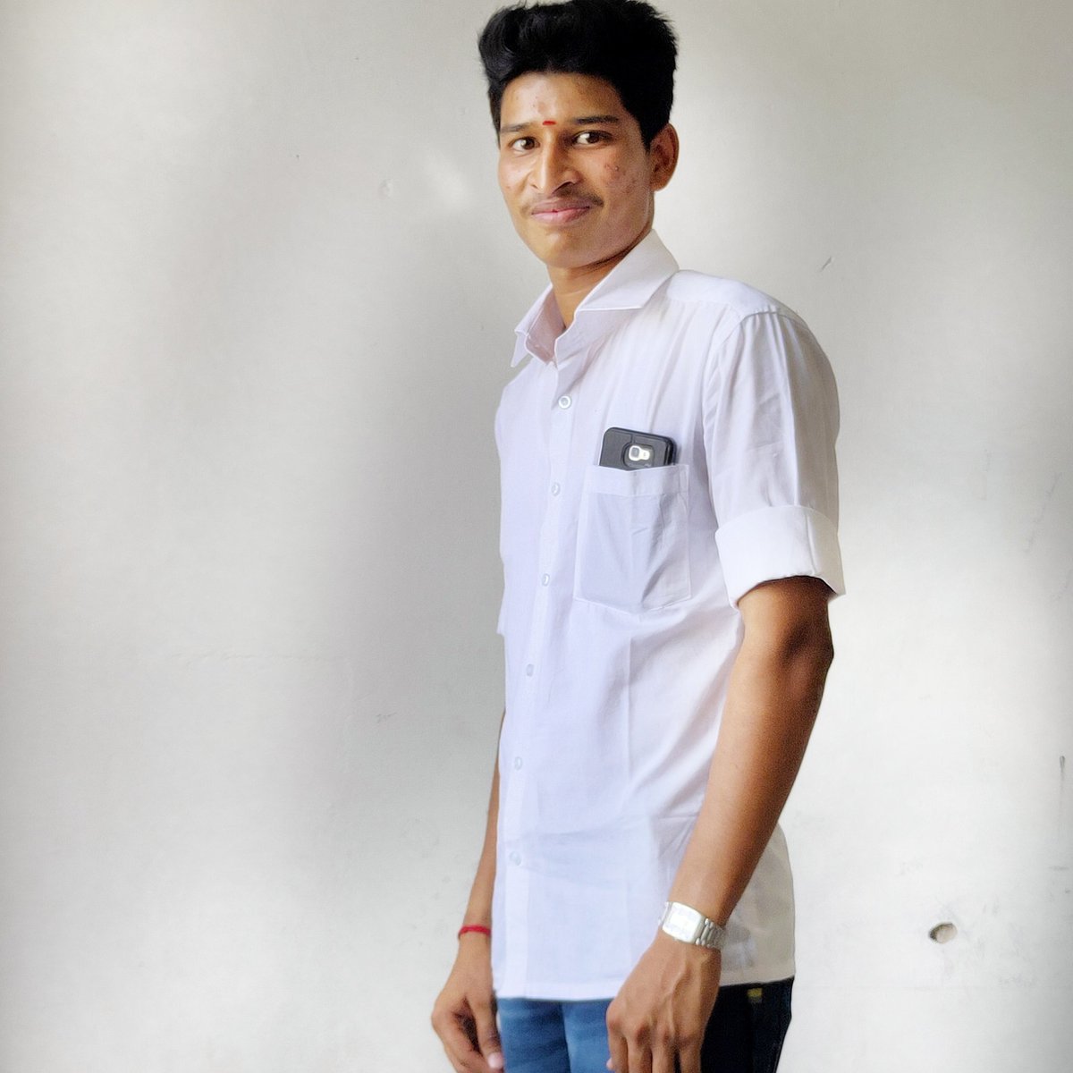 vigneshvicky230's tweet photo. #NewProfilePic https://t.co/0vTyyh1aqF
