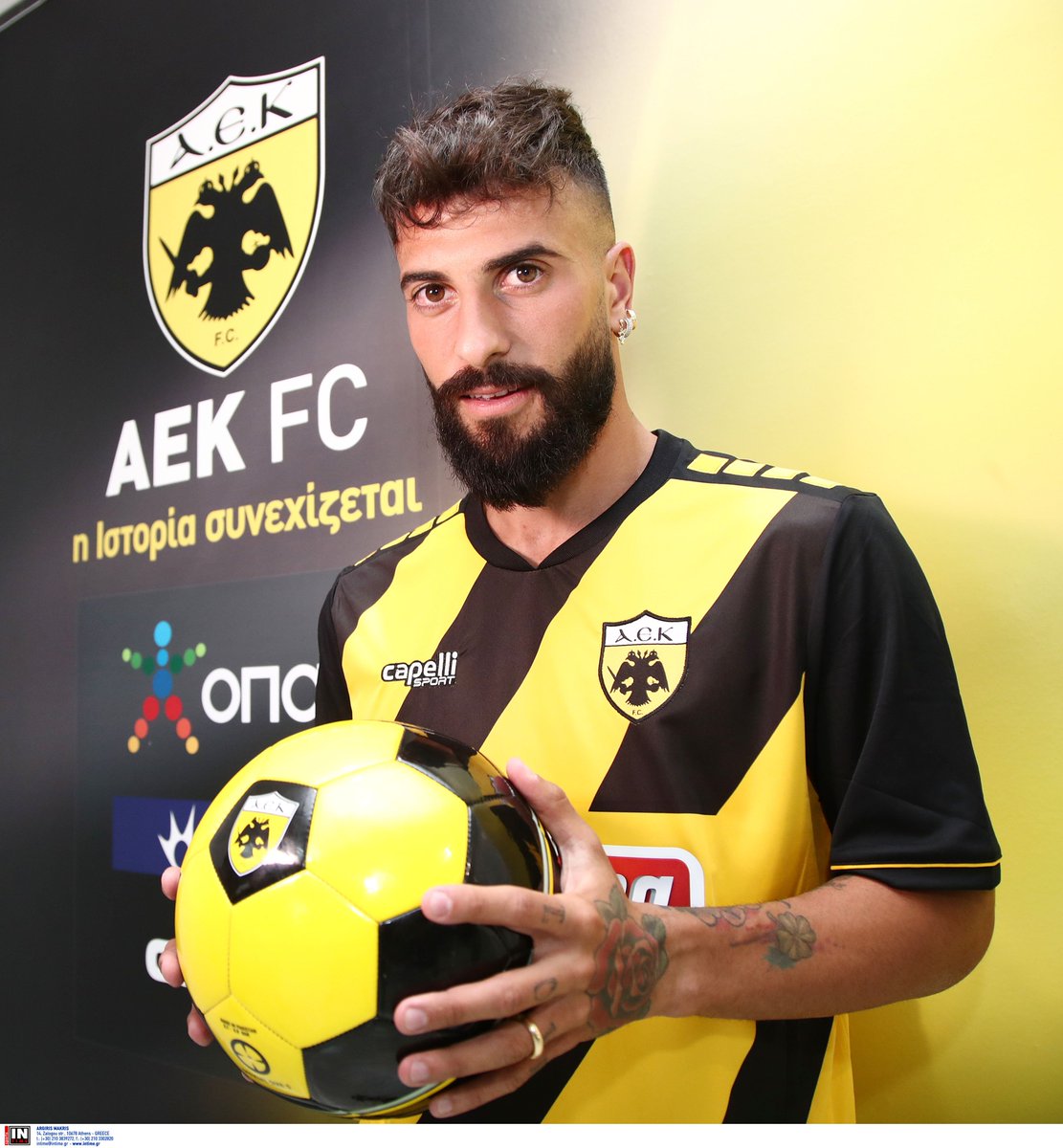 AEK_FC_OFFICIAL's tweet photo. Daniele Verde 2022🖋🦅
#aekfc #aekfctransfers2019 #aekfc2019_20 #verde7 #aekfamily https://t.co/2UGrQTFV26