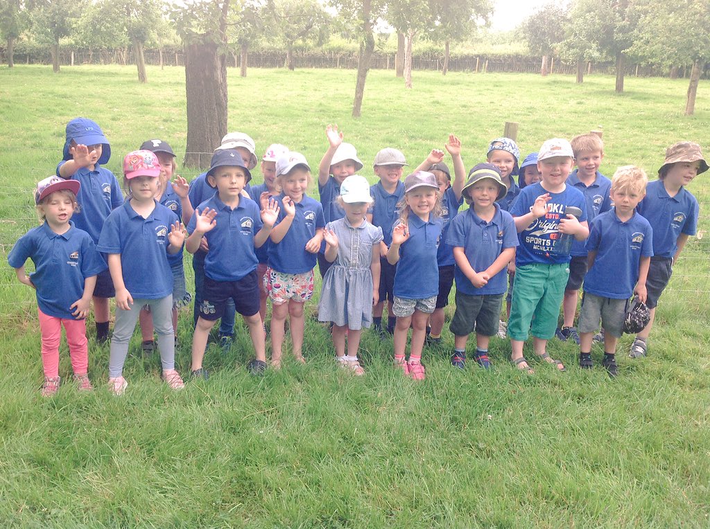 RDA_LPS's tweet photo. We are having a lovely time! @REC_LPS #LPSeyfs https://t.co/ZUsi6MK4Dp