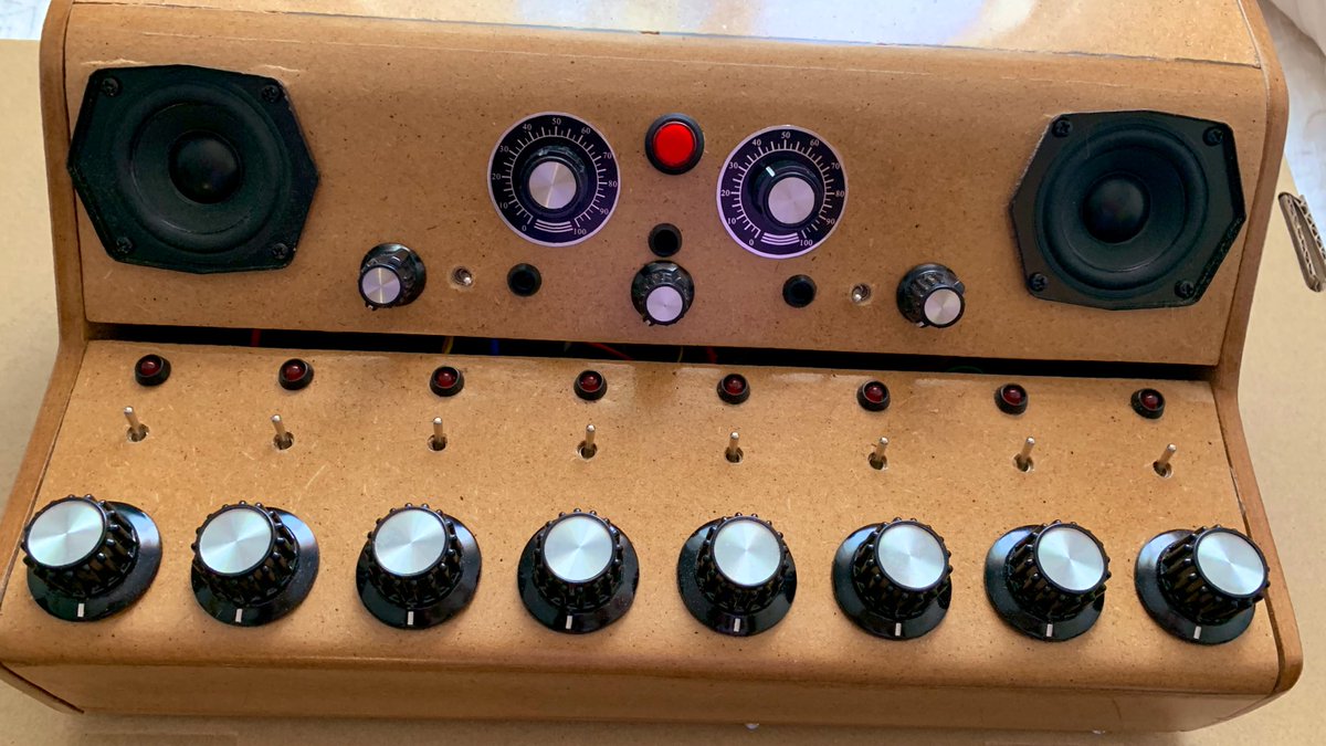 erguro1973's tweet photo. #ataripunkconsole casi casi listo, estas vacaciones voy a terminar fatal😂 @gmag12 @programarfacilc @G4lile0 #retrosintes @nuria_imeq https://t.co/61eSWGbvWl