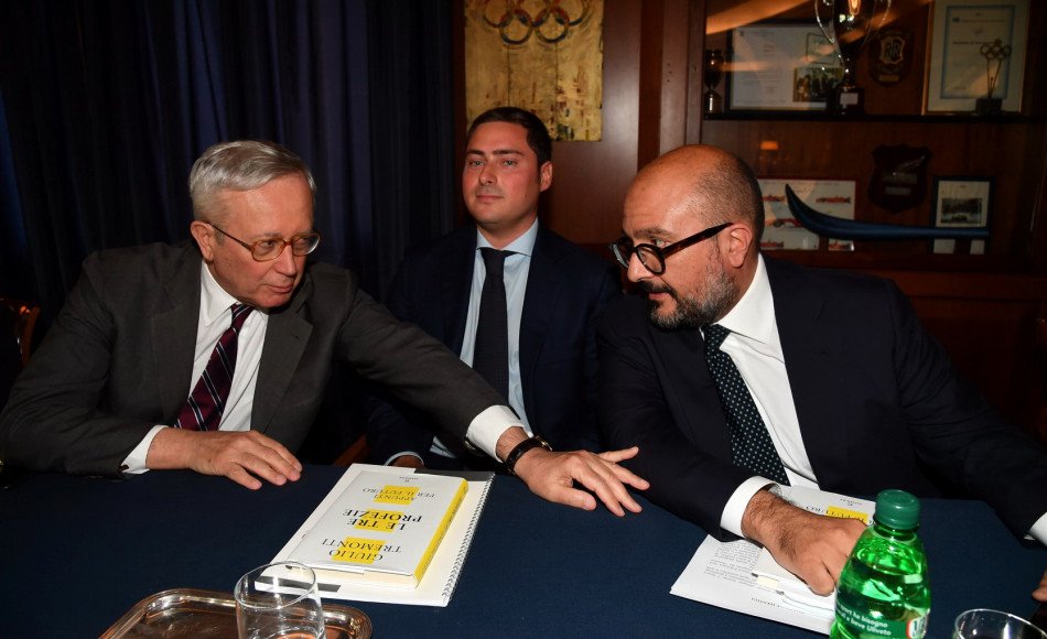 Le tre profezie di Giulio Tremonti sul futuro dell’Italia (e dell’Europa). L'articolo di Alessandra Micelli

bit.ly/2M3DdTs