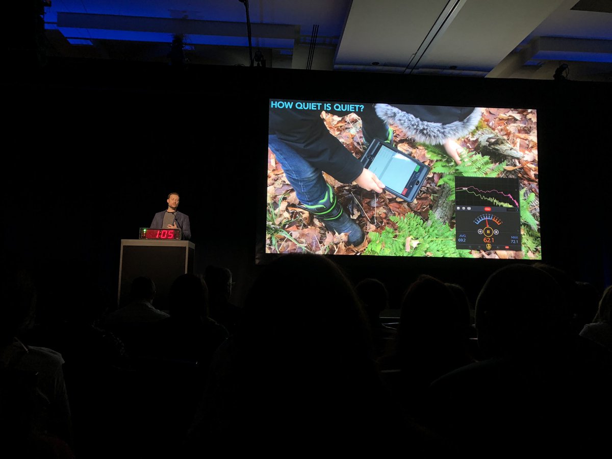 MrsGeekChic's tweet photo. Our very own 🇨🇦 @Jay__Dubois rocked his first showcase this morning! Way to go my friend. Thanks for the backpack bling! ✨ #ade2019 #EveryoneCanCreate #AppleEDUchat #whatifstudents https://t.co/HHjq0AgfyV