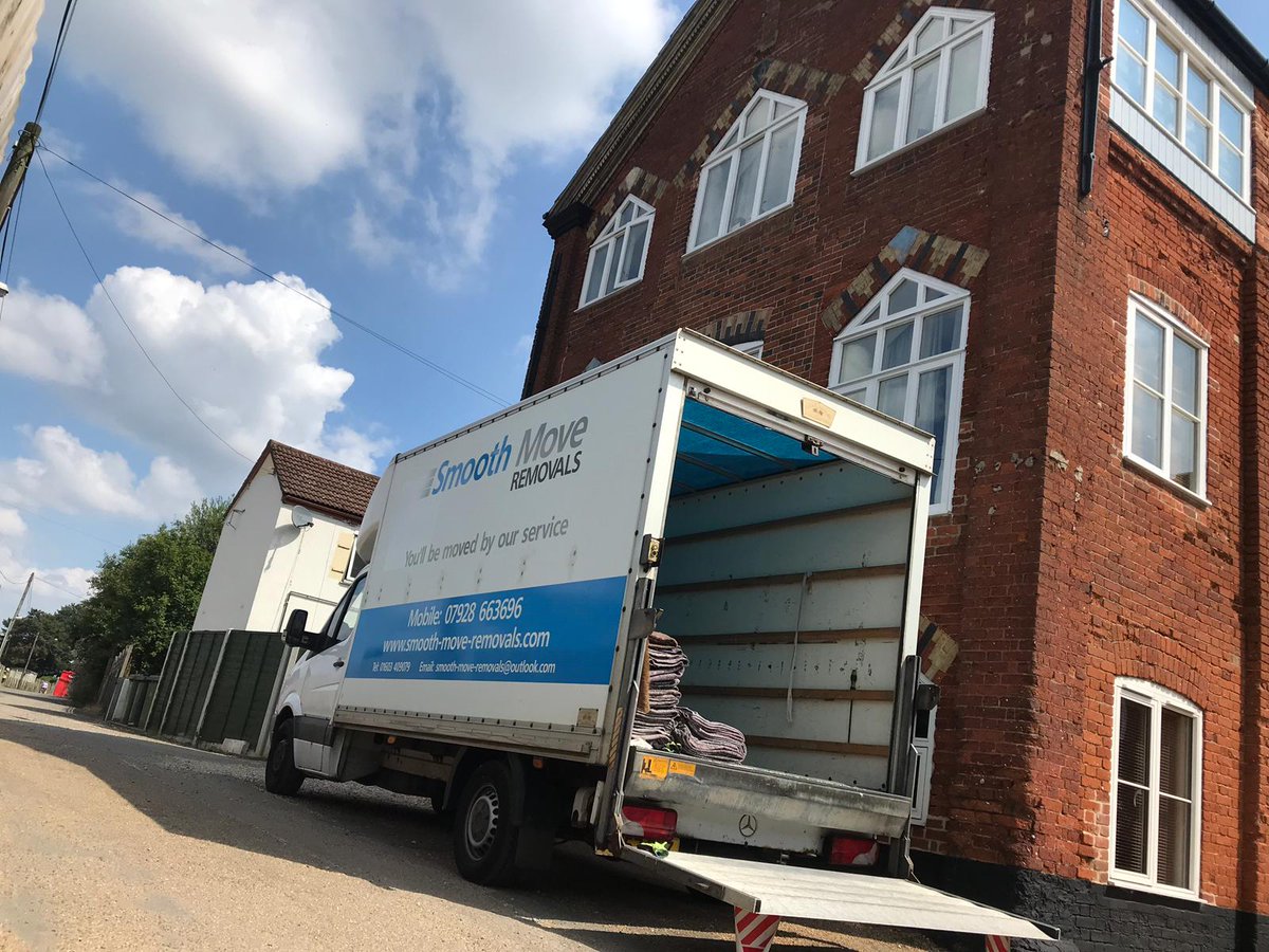 Smooth Move Removals tweet media