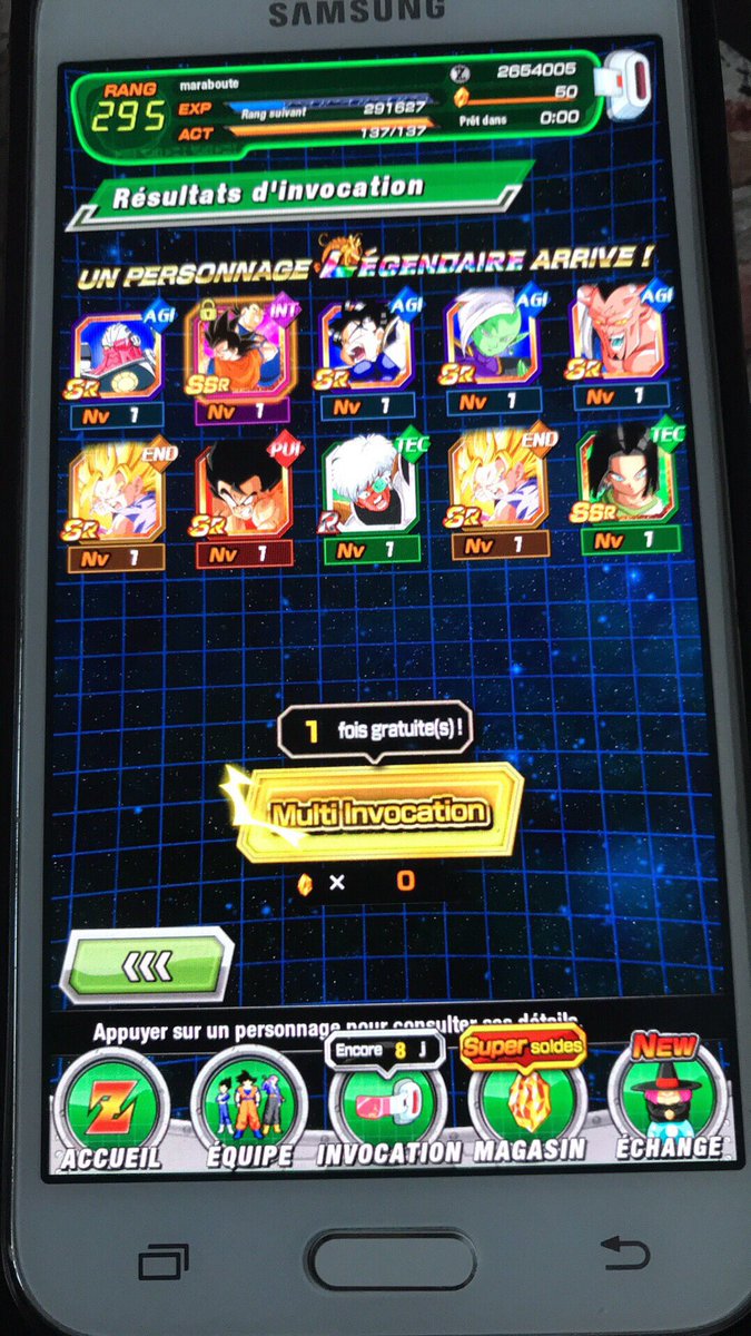 PendBestDeck's tweet photo. Ma chérie elle abuse, elle veut juste ultra instinct et le jeu lui offre ça (sachant qu’elle avait déjà drop Goku 4 LR)
Mon seum est visible depuis l’espace 😂 https://t.co/TM0fEblKS5