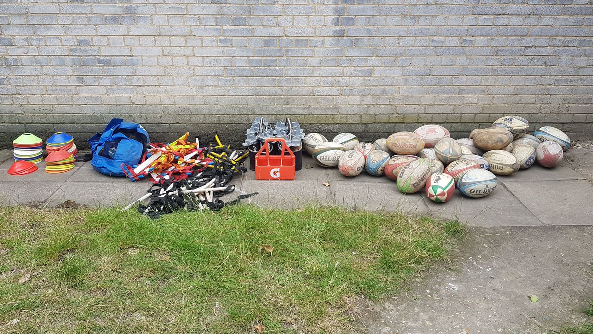 Free to a good home! 

Does anyone know any rugby charity that would benefit from this equipment? 

Please RT