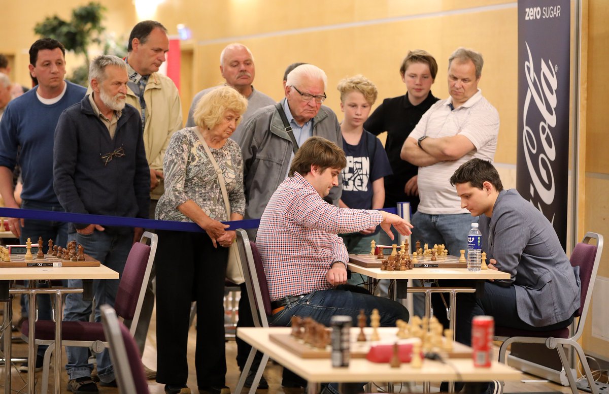 FIDE_chess's tweet photo. ♟ 🥤 Russian GM Vladimir Fedoseev won the Tal Memorial rapid tournament in Riga with superb 9,5 points out of 11 games undefeated.
Blitz tomorrow! Official website: https://t.co/D1b6podShR
📷 by E. Trifanova (LETA) #Šahs #chess #MikhailTal #CocaColaAlways #FIDE #rapid #blitz https://t.co/y3qnKcz68k