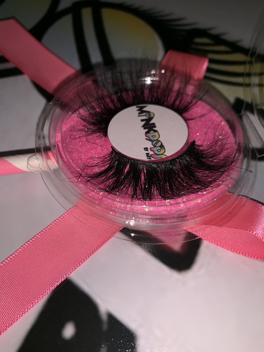kmar_x's tweet photo. I have lashes and treats on hand 🤪🍭🥴
#ShopMinkPops 🤞🏾
#IneverDisappoint‼️
#Retweet https://t.co/OQ6hxK0iHj