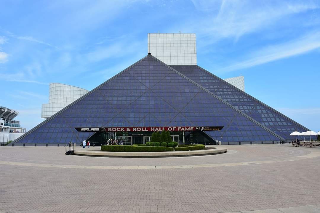 NatOperaAssoc's tweet image. Registration will be available in a few short weeks for our January 2020 national conference in Cleveland. Watch the NOA website for an exciting schedule of events, including sessions and performances at the Rock and Roll Hall of Fame. Make your plans to join us!