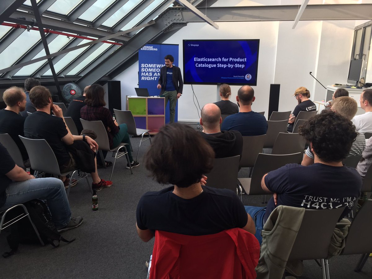 Coding_Berlin's tweet image. Talk number 1 tonight just has kicked off. David O from @shopsys starts digging into the depths of #elasticsearch and how to use it to speed up product catalogues in #ecommerce contexts. Thank you all for joining us :)