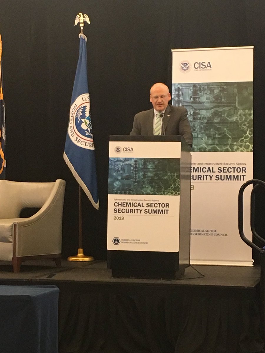 fridley_matt's tweet photo. Great meetings and presentations at the DHS Chemical Security Summit. Brenntag team well represented. @CISAgov @NACD_RD @TheChlorineINST @BrenntagNA. #ChemSummit #partnership #CFATS https://t.co/XJR9J8iGIm