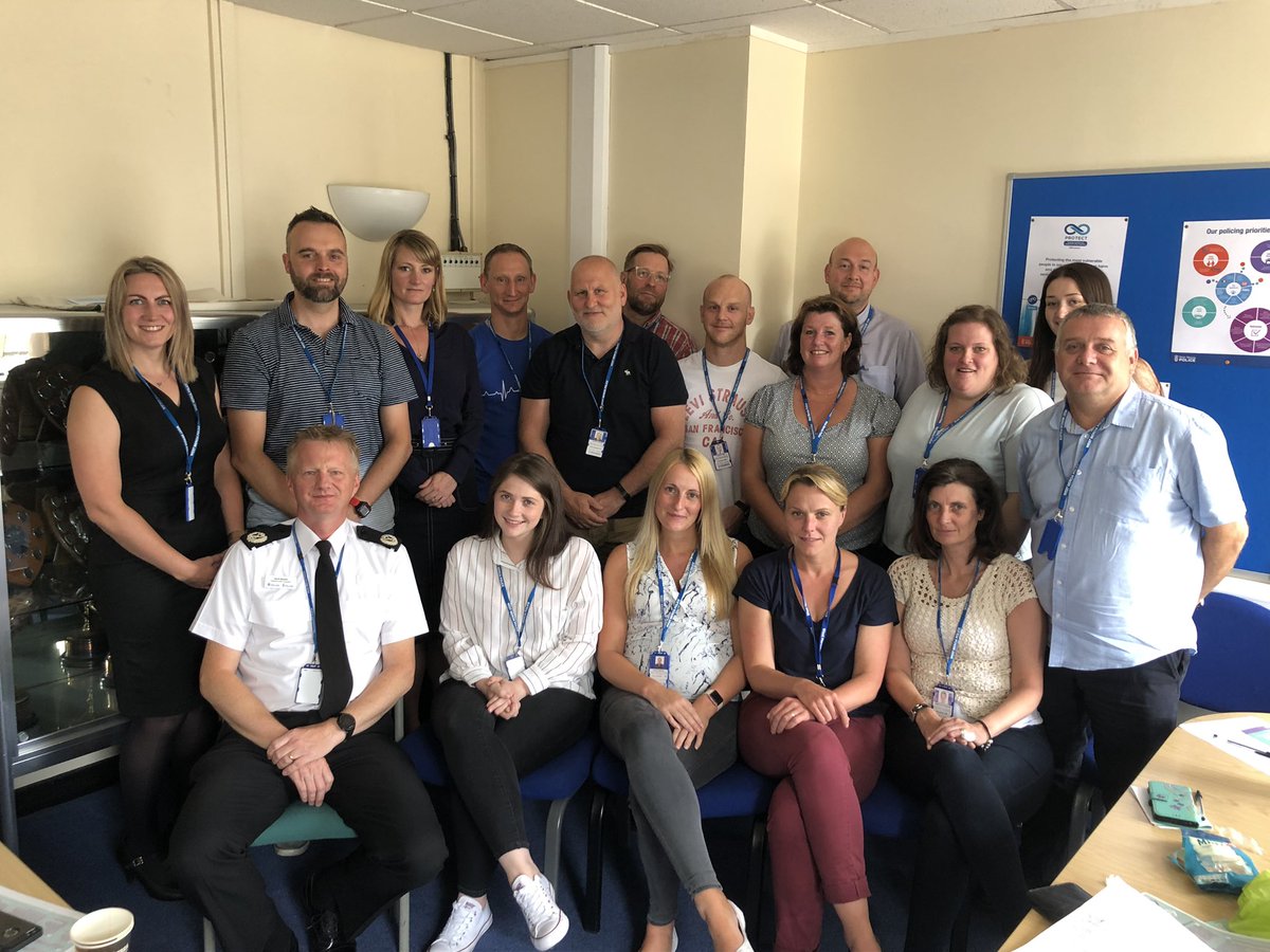 GeoffWessell's tweet photo. Managed to get to @WMerciaPolice Kidderminster this afternoon to close our 2nd #domesticabuse Champions training session. Another passionate set of individuals who will be assisting all of our staff make a real difference to the support we provide to victims. @DAWestMercia https://t.co/0SBqWe00bu