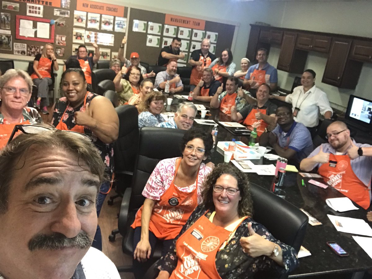 DanMallonhd's tweet photo. Great kitchen process selling class with metropolitan renovations and the D248 specialty team. We deliver on your dream kitchen in the Coastal Carolinas!@USIGJimmyB @gloria_terri @JimSimmonsHD #oneteam https://t.co/kdTv6bQYtU