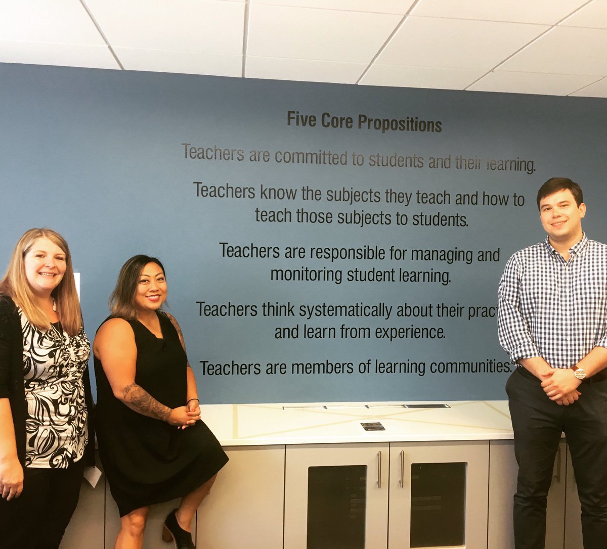 Muels710's tweet photo. Day 2 with the MEME team in the @NBPTS Mothership #nbmeme #nbpts #5coreprops https://t.co/9Qu1sgJOCK