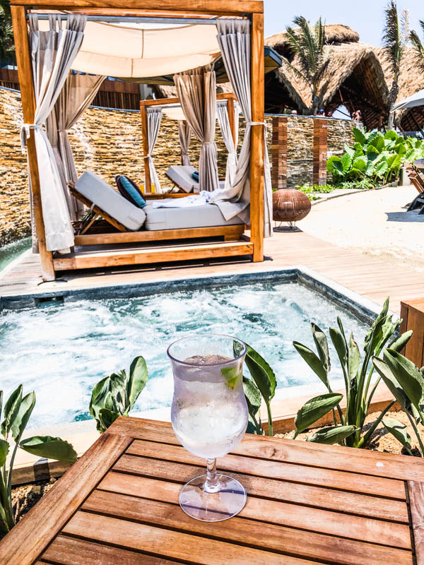 CupcakesCutlery's tweet photo. One of the things I loved about @marivalresorts Armony is that it's SO relaxing! I don't know how they managed to landcape and design it so gorgeous and chill at the same time! #ad #CHMTravel @connecthermedia #MarivalArmony https://t.co/FRqveHgCKP https://t.co/62sFP2lo4e
