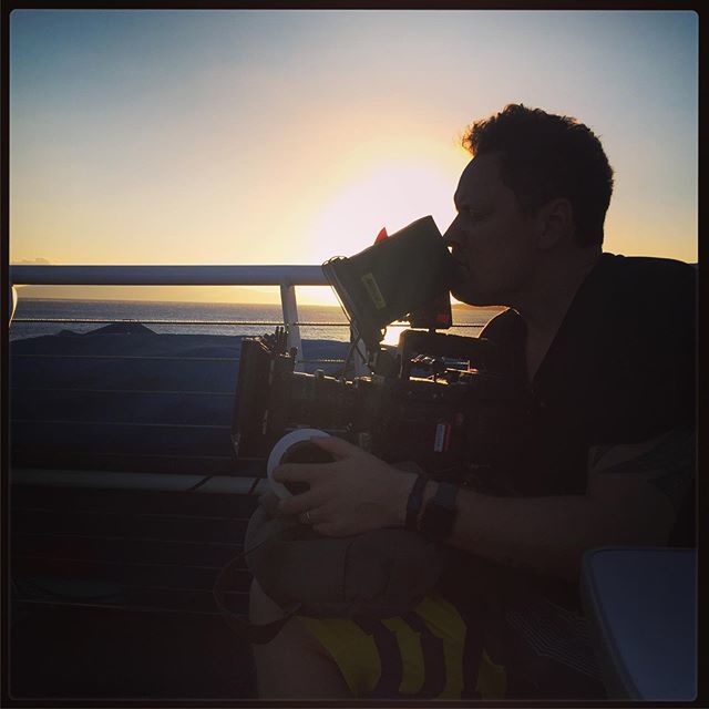 Kane007's tweet image. Fifteen minutes till sundown. #hawaiifilmindustry #dplife #808life #indiedocumentary #sunsetcruise #calypsostarcharters #indiefilm #shootitonmaui #sky #silouette bit.ly/2NZRkw1