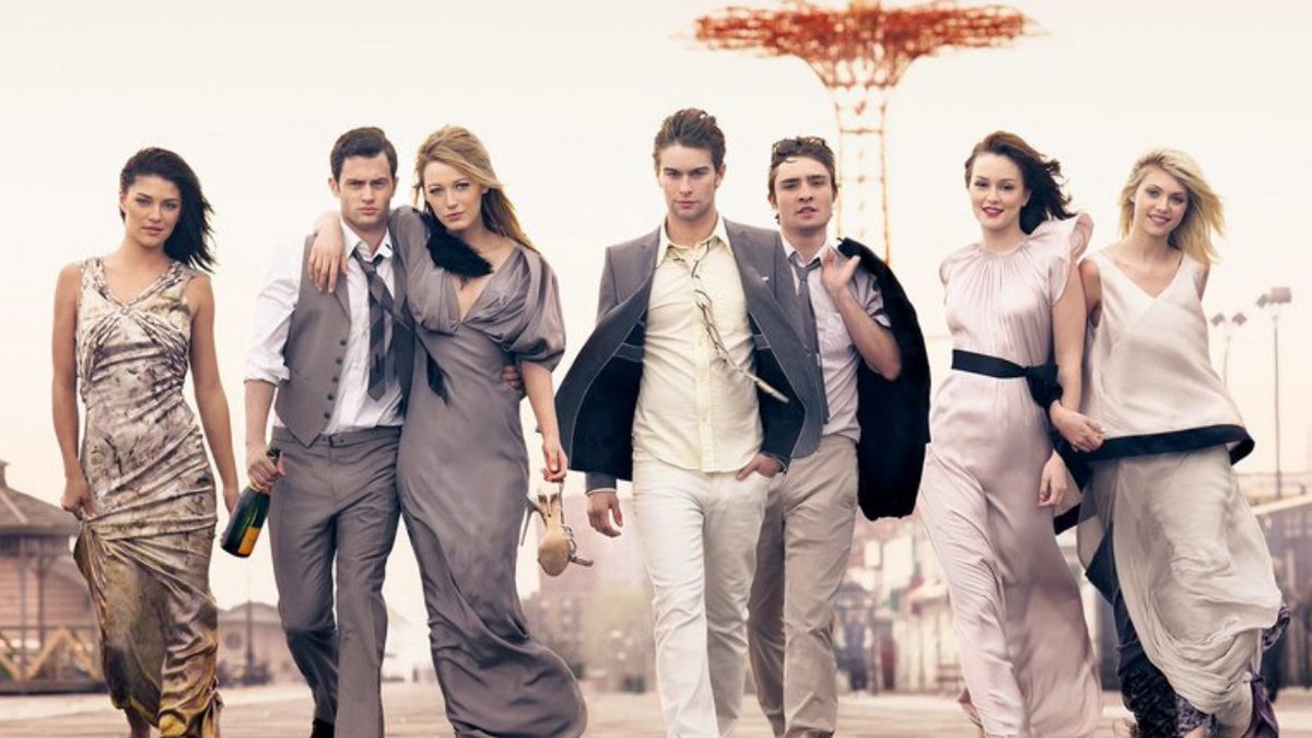 perchman_fr's tweet photo. Gossip Girl est de retour 💰
La série culte aura le droit à un reboot qui se déroulera 8 ans après la saison finale avec 10 épisodes qui durera environ 1 heure chacun et qui sera disponible sur la plateforme HBO MAX, courant 2020 🎬🙌🔜
#GossipGirl https://t.co/V0WBDC4nf3