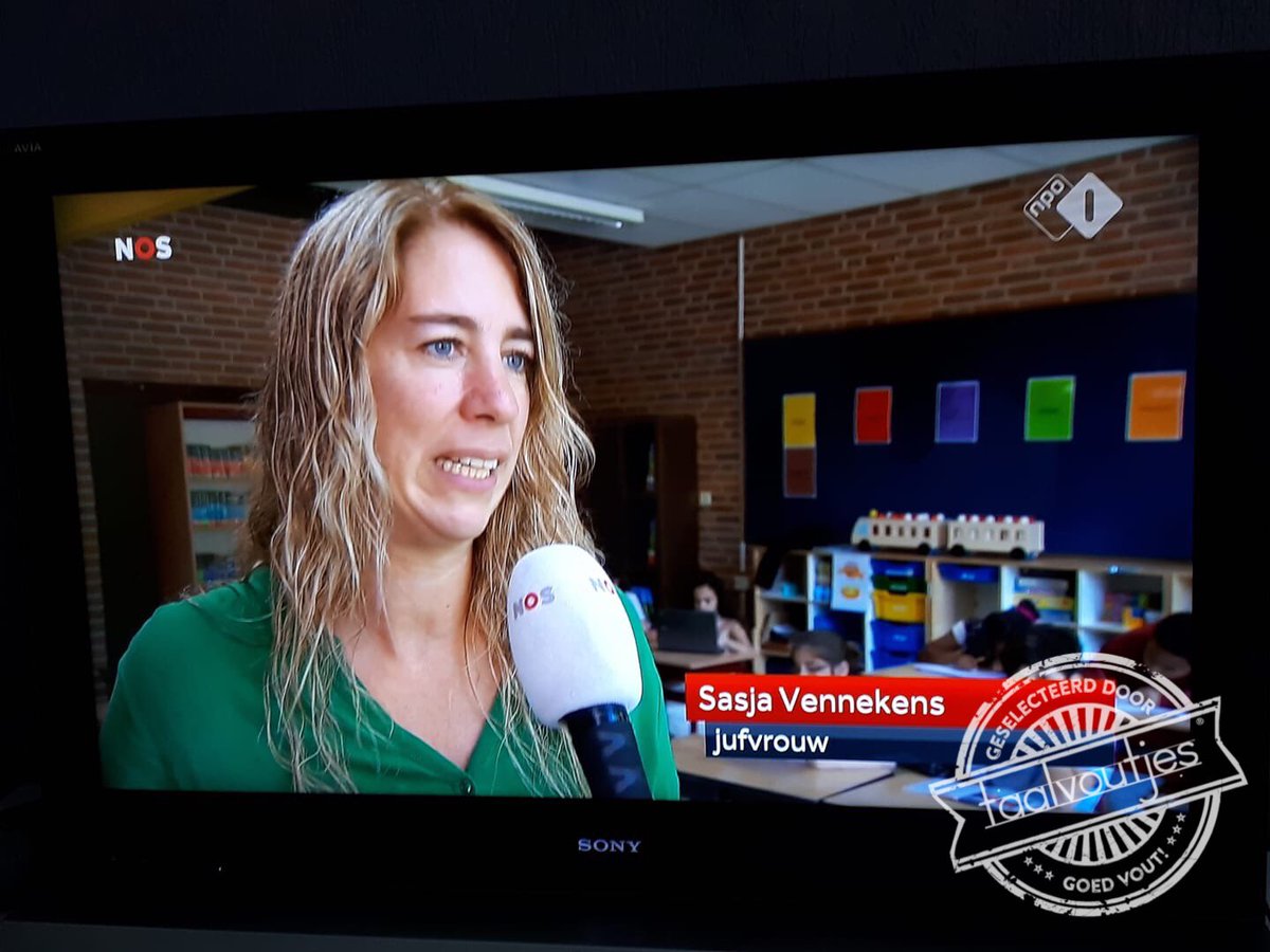 Taalvoutjes's tweet photo. Die mag gastles geven bij @NOS. #taalvout #juffrouw
(Met dank aan alle inzenders!) https://t.co/FiNXBJGdUW