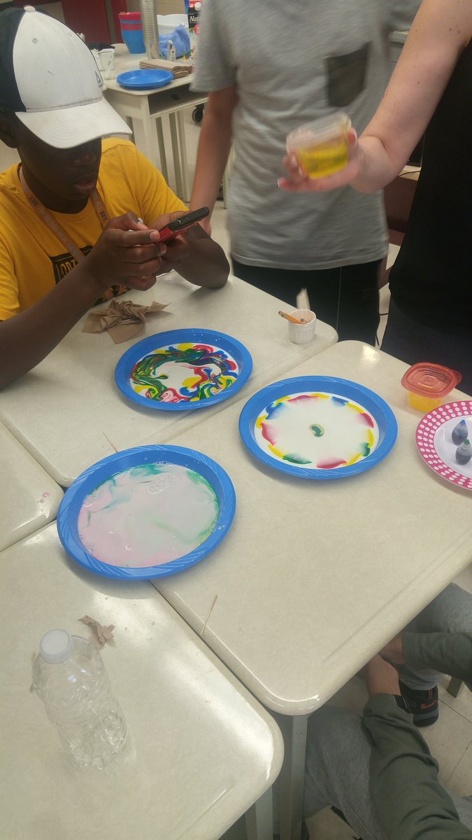 mr_plesko's tweet photo. Session 3: Good Clean Fun with @Sci_in_School Learning about surface tension, solubility, and making some bath bombs to take home at Camp Explore. @COY_Peel #exploratoryday #CampExplore #inquiry #funwithwater #goodcleanfun https://t.co/g7ob0QfVsA