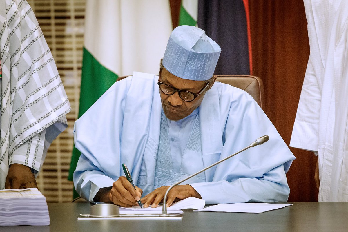 BashirAhmaad's tweet photo. President @MBuhari has approved a new official portrait for display in all public offices, buildings and for other legitimate purposes. https://t.co/pTKmyTaXa5