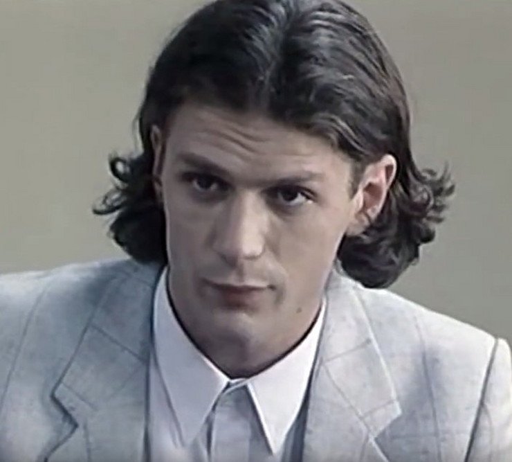 ribiyla's tweet image. ja prvi dan kad se ošišam na paž vs ja svaki drugi dan