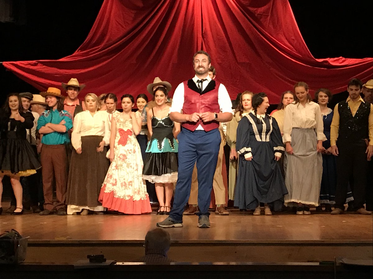 ardmoretheatre's tweet photo. Tomorrow is opening night for Annie Get Your Gun! You don't wanna miss this show - performing July 18 - 21 & 25 - 27! Call 580 - 223 - 6387 for tickets! #SouthernOK https://t.co/EQgiMB5gDA