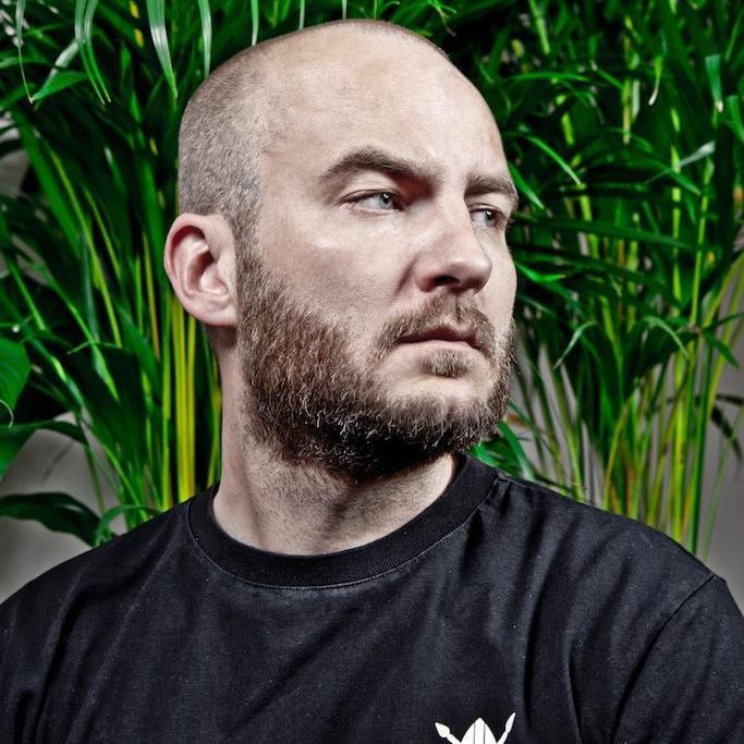 <a href="/1BorisRoss/">Boris Ross</a> includes his forthcoming single with <a href="/micheldehey/">Michel de Hey</a> 'If You Know You Know' in his latest <a href="/beatport/">Beatport</a> chart. Out this Friday! Listen here: beatport.com/chart/if-you-k…