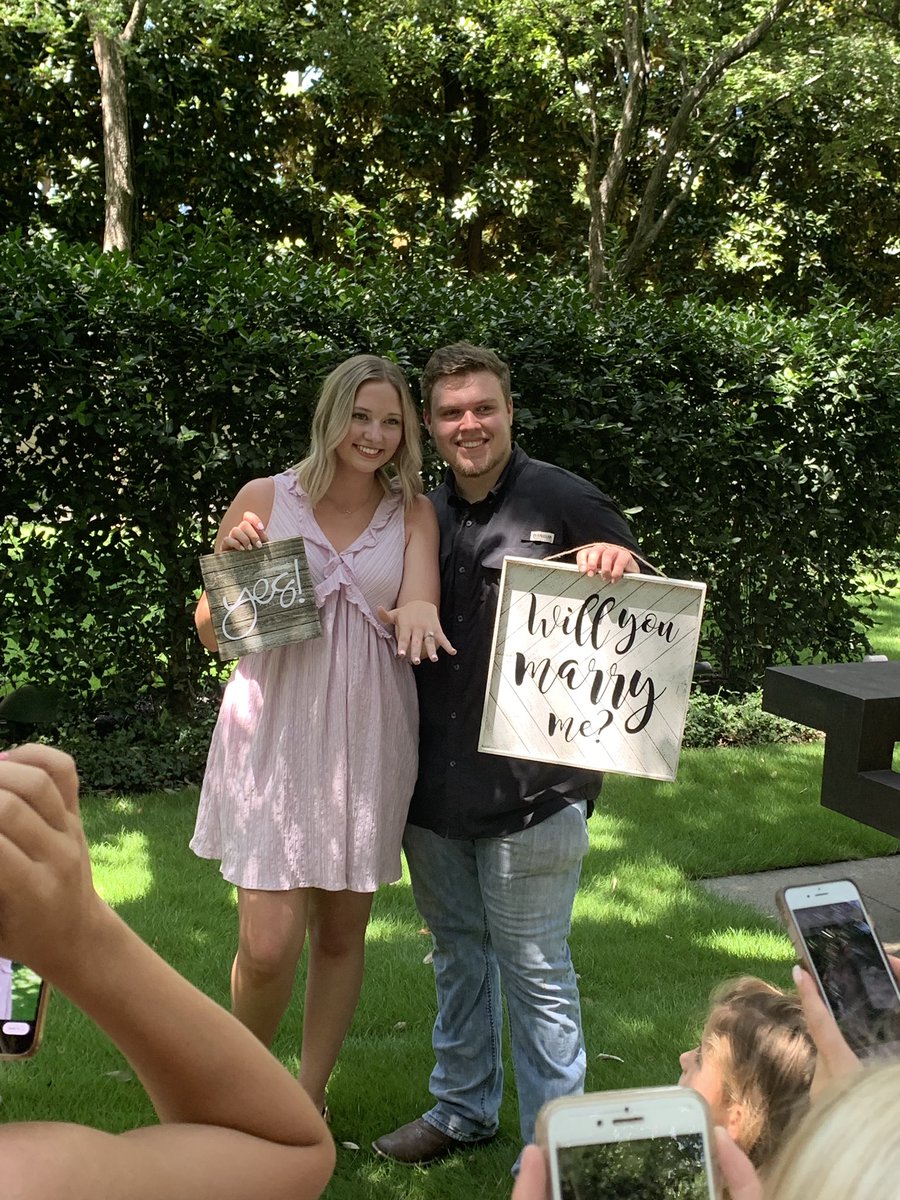 Taylor7stephens's tweet photo. MY BESTIE IS ENGAGED!! 💘💘💘 I’m so happy for y’all, you are the perfect couple! Love you both! Also thank you @Morgan68Wallace for allowing all of us to be apart of this day!! https://t.co/asUKqy0wZu