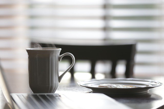 RecExpress_PB's tweet image. Whether you like tea or coffee in the morning, make sure it&apos;s in a promotional #mug for the best start to your morning. #business recognition-express.com/peterborough/c…