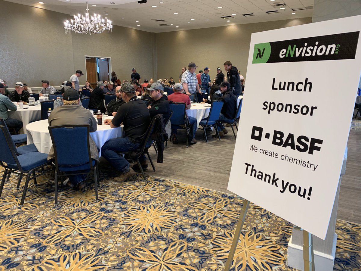 NutrienAgCda's tweet photo. Day 3 of #eNvision19, getting ready to head out to @AginMotion for crop tours! But first, lunch! Looks great @BASFCanada! #eNvision19 #AIM19 https://t.co/vpgzACEKKs
