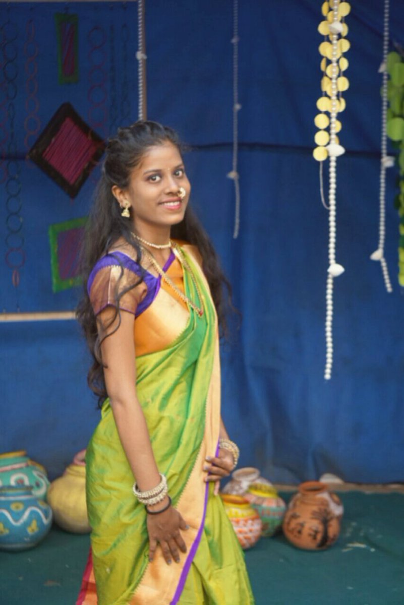 prachibmm's tweet photo. #SareeTwitter #2k16 #collegememory how's it?😉 https://t.co/Sqxp5skt9O