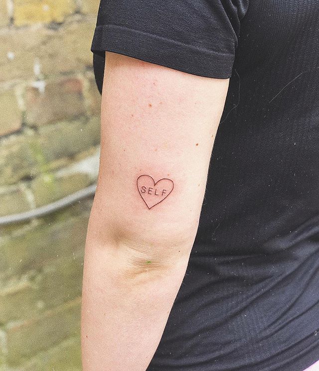 jherellejay's tweet photo. 𝚂𝚎𝚕𝚏 𝚕𝚘𝚟𝚎 🖤 . #selflove #loveyourself #finelinetattoo #heart 🖤 #tattoo https://t.co/FDZnjdBy3S https://t.co/Q7LmrlJ9av
