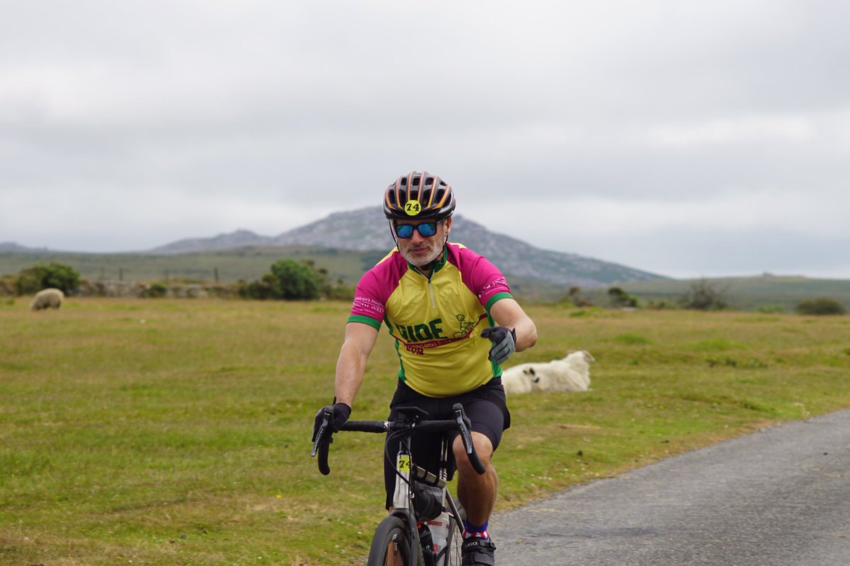 AndyLincolnNews's tweet photo. NEW: Andy at the Ride for Precious Lives 2019 charity event for Children's Hospice South West on Friday July 12, 2019 in St Austell, Cornwall to Bideford, Devon/UK. #AndrewLincoln
📸 Finely Tuned Ride https://t.co/taPlkqCadP