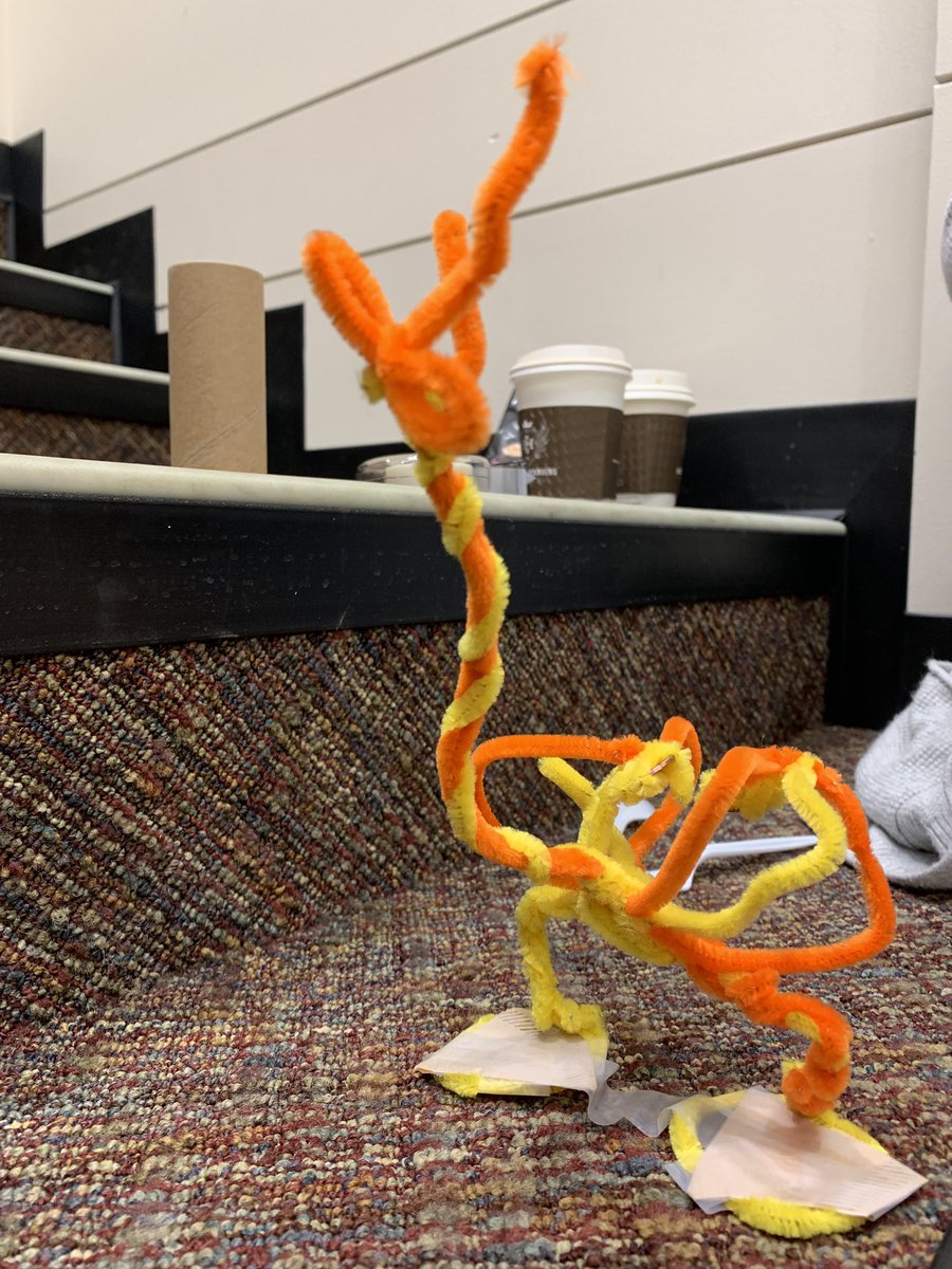 Our Gringotts Dragon 🐉 #MECbootcamp <a href="/MrsJaimeMiller/">Jaime Miller</a> <a href="/carobbins/">Ca'Reem Robbins</a>