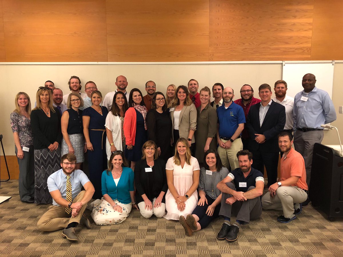 MsJohnsonEsq's tweet photo. #MAEEE Class of ‘21 had a great day at the Federal Reserve of Philadelphia @philadelphiafed @CEEEatUD @UDLernerCollege #LernerBiz #LifetimeLerner https://t.co/xg5rdp1pfT