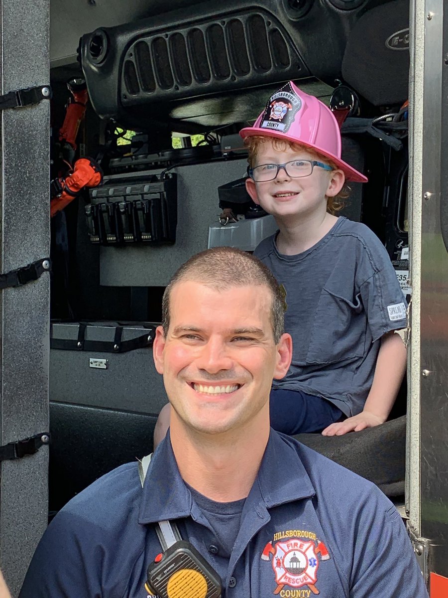 HillsFireRescue's tweet photo. SAFETY SUPERHEROES: E35-B and our Public Education team partnered with @TampaHillsLib for our monthly Safety Superhero Academy. Our #JrFirefighters were excited to meet our first responders as they learned to to practice fire drills in their home.
#HCFREducates #MyHillsborough https://t.co/tTZqATmlvr