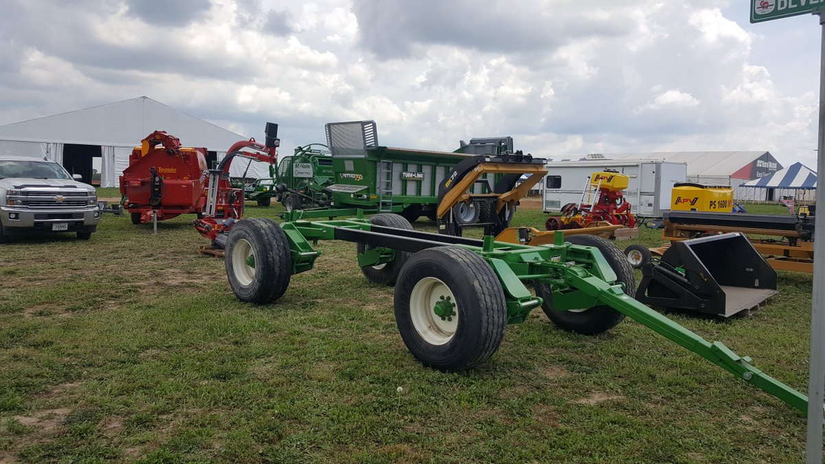 EdneyCo's tweet photo. We are setting up for #WisconsinFarmTechnologyDays! Come see us in Booth 590-591 & 602-603 next week on July 23-25! #farmwequipment #hayequipment #balers #balewrappers #attachments #manurespreaders
Visit https://t.co/smCQBVaT8s for more information about our range of equipment. https://t.co/8AGufjoKd2