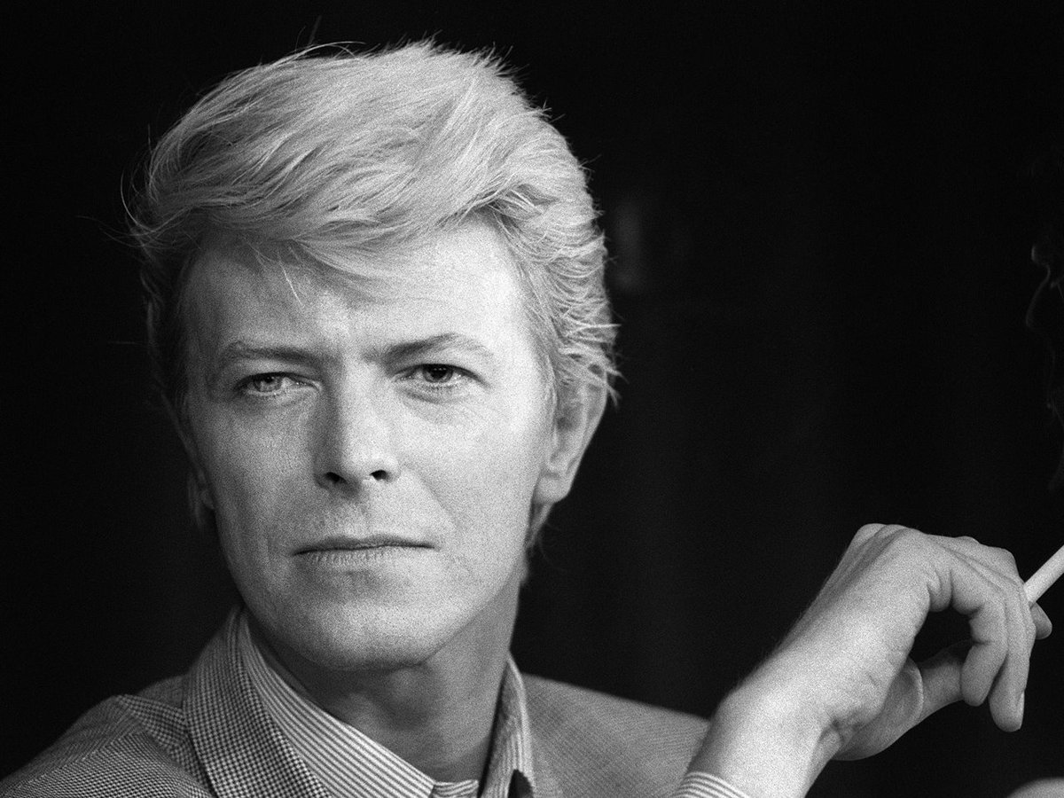 ScozzariFrank's tweet image. I think it’s terribly dangerous for an artist to fulfill other people’s expectations. They generally produce their worst work when they do that. 
—David Bowie—