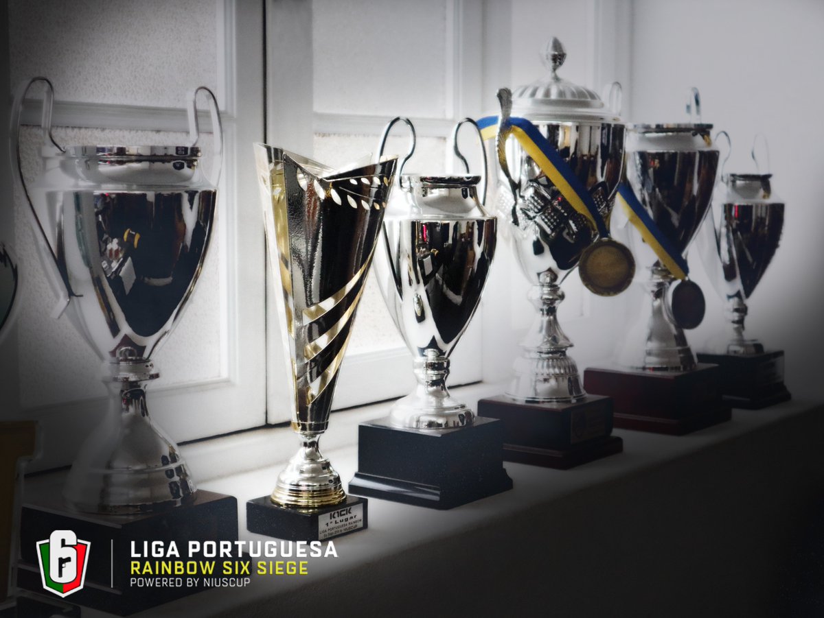 NiusCup_eSports's tweet photo. Este foi o dia de entrega da Taça da Liga Portuguesa Rainbow Six Siege!
Agradecemos muito à @k1ckesports por nos receber em sua casa!
Em breve teremos conteúdo sobre R6S!
#LPR6 #R6S #R6PT https://t.co/WpCv30Y22M