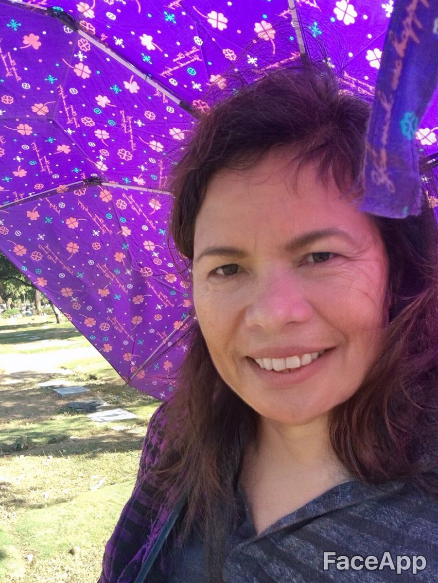 ynothnaselin's tweet image. Yung kahit matanda na tamad p din magsuklay hahaha #nakikiusolang