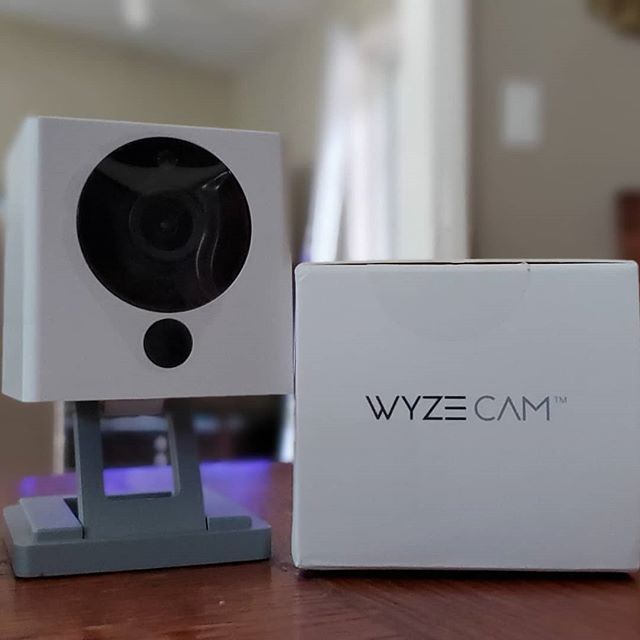 TheMindsetPRJ's tweet photo. I'll let you know what I think...
🤔
#wyze #WyzeCam #homesecurity #securitycamera #SmartHome #GoogleHome #AmazonEcho #IoT #WirelessCamera #tech #InstaTech #GSquared #GadgetsnGreatness https://t.co/IQFSWZHgdN https://t.co/KCuQXR5G7Z