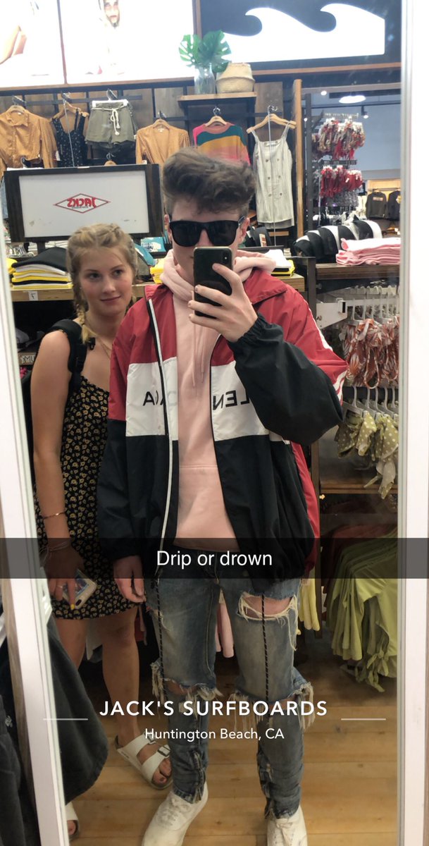 ThisGrizzly's tweet photo. ✌🏻 https://t.co/qw66atLFVc