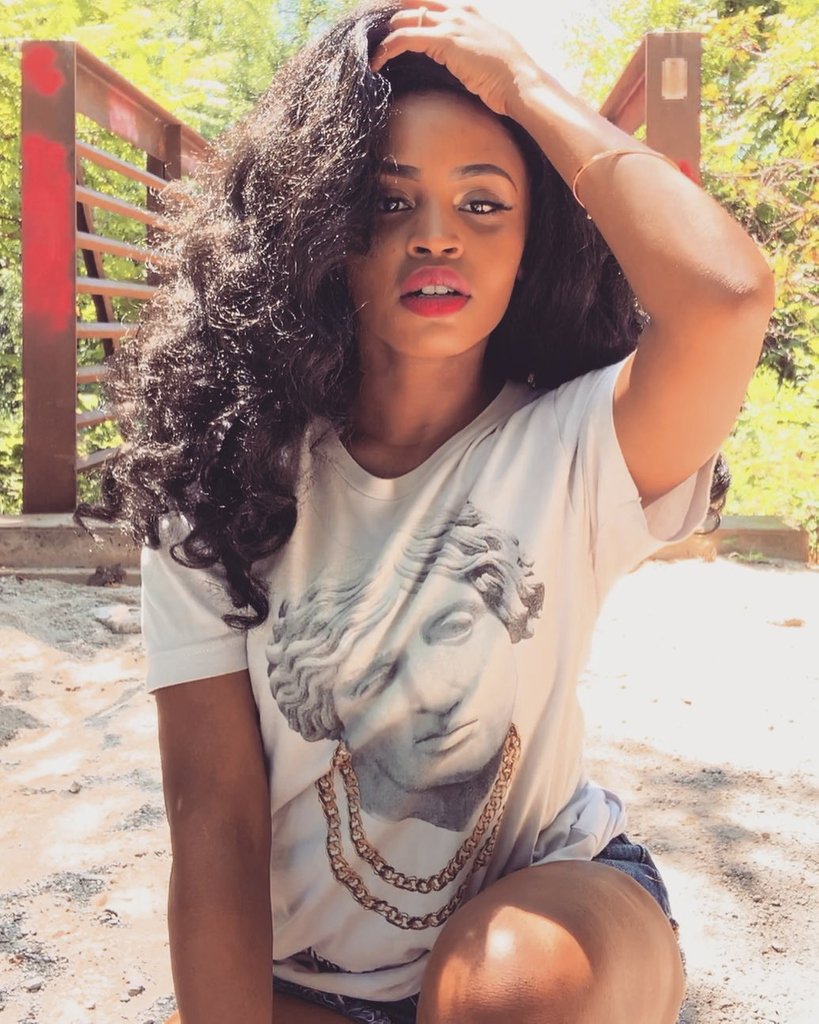 WigTypes's tweet photo. You can slay all you want👌
.
@chandism101 slaying RAIN MAKER https://t.co/wAeRCxgpv4
.
Available @ https://t.co/Bvxdagj1Xj
.
.
#wigtypes #blackinfluencer #blackgirlmagic #blackbeauty #trendyhair #slayqueen #melanin #melaninpoppin #hairgoals #hairlove #wigoftheday #rainmakerwig https://t.co/lkK4tXoOX9