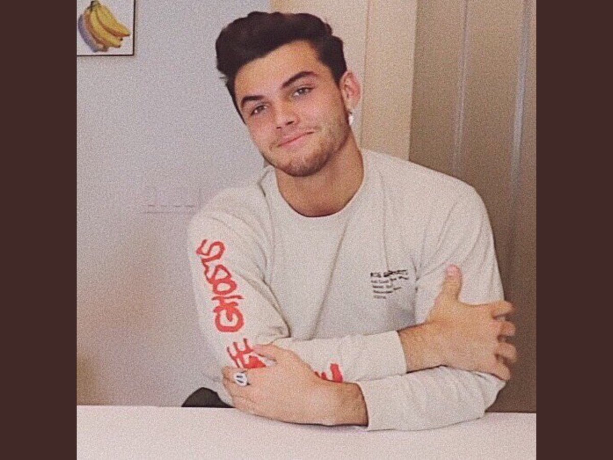lowkey_grethma's tweet photo. @SOFTXCHAMBIEDOL GRAYS LANE = BEST LANE I AM NEVER SWERVING 🤪 https://t.co/nq3XOVuJIz