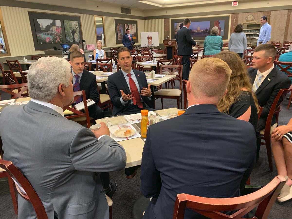 NEFarmBureau's tweet photo. Members of the NEFB Young Farmers and Ranchers Committee attended a national affairs trip to Washington, D.C. They visited with Nebraska's delegation on issues important to them and their farms and ranches, including broadband expansion, trade with China, and USMCA. https://t.co/oWCmnmUSTN