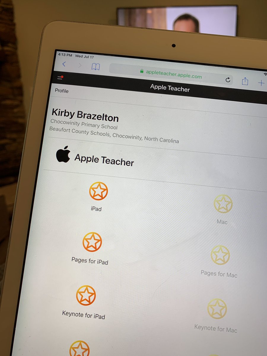 kbrazelt1's tweet photo. Apple Teacher☑️ 
#bravebold https://t.co/S7u3neRbIX