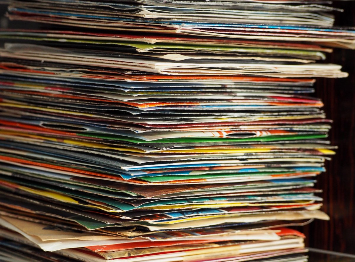 Robxrecords's tweet photo. see the catalog of 7" inch vinyl https://t.co/isrfOD5KJ4 #vinyl_collection #vinyl #VinylRecords #techno #Producers #RecordShop #Tech #deephouse #VinylRevival #housetech #CDMX #jazzfunk #vinyl_used #SoulMusic #Vinyl_Djs #disco #housegarage #remixes https://t.co/0rtEJlHKV0